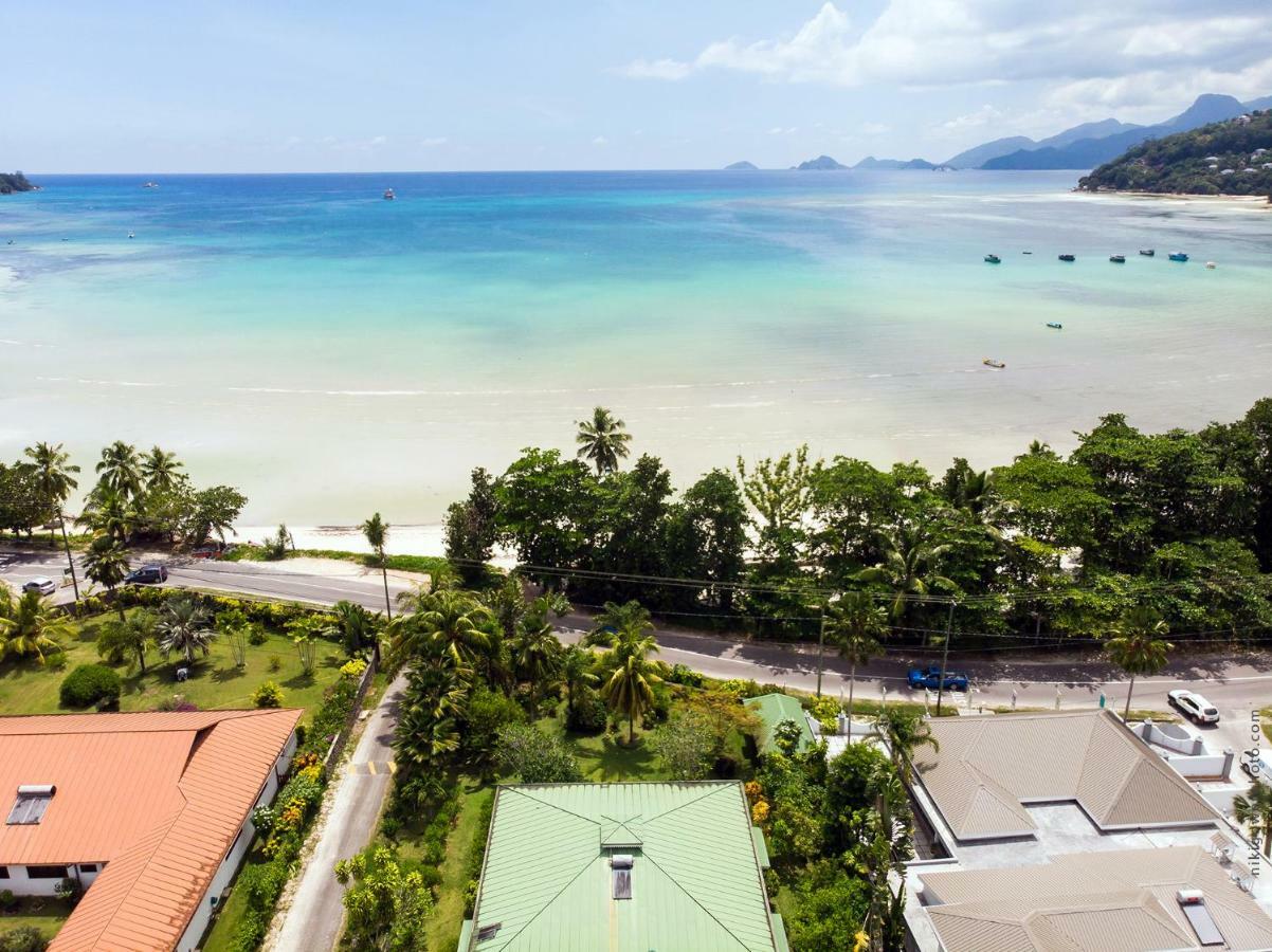 Flora'S Self Catering Apartments Victoria Bagian luar foto